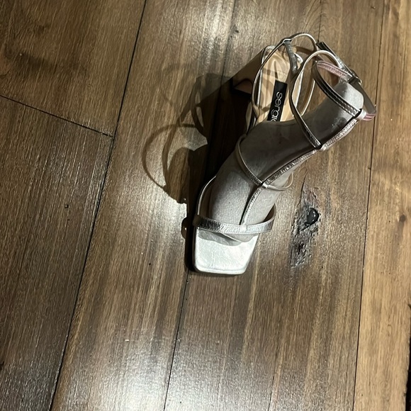 strappy silver sandals- so cute!! - Picture 1 of 7